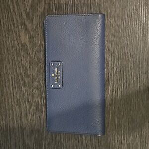 New w/o Tags! Beautiful KATE SPADE Wallet